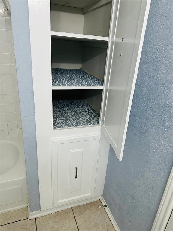 Building Photo - 9505 Fondren Rd