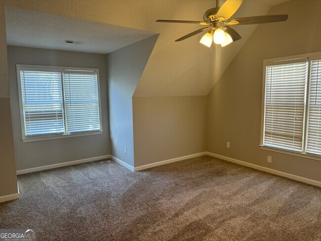 Building Photo - 4680 Ogeechee Dr