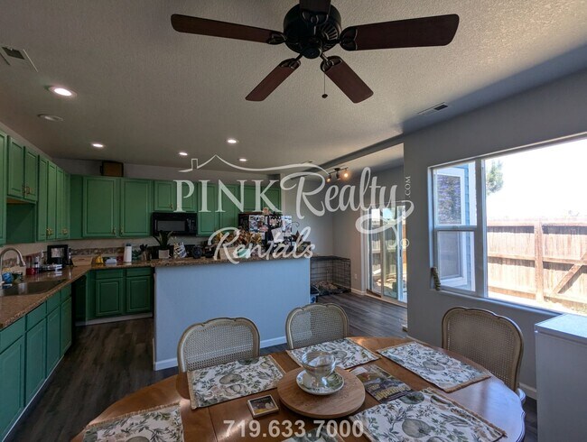 Building Photo - 2653 Shannara Grove