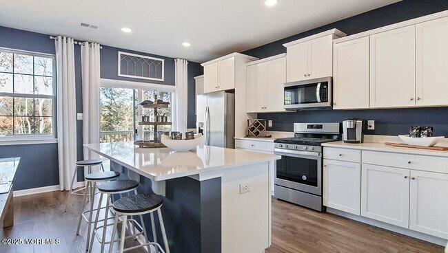 Building Photo - 905 Rio Grande Dr