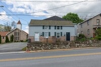 Building Photo - 218 S West St