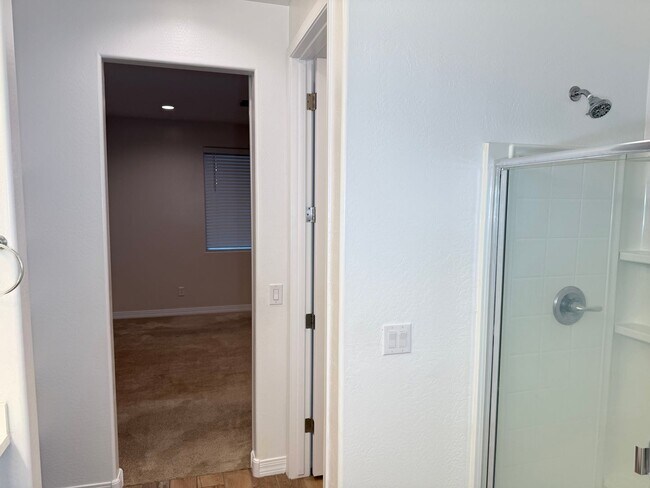 Building Photo - 1673 N St Francis Pl