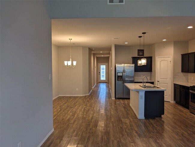 Building Photo - 6122 Purple Iris St