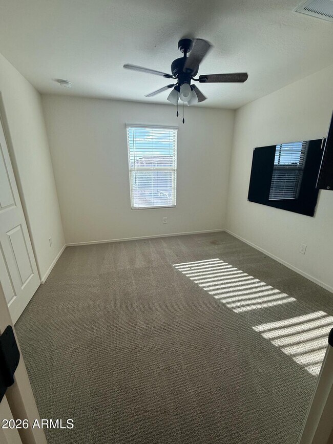 Building Photo - 6901 N 88th Dr