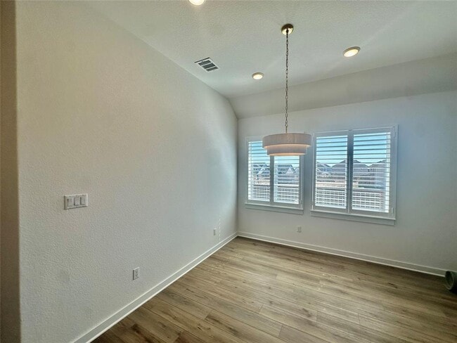 Building Photo - 111 Comfort Maple Ln