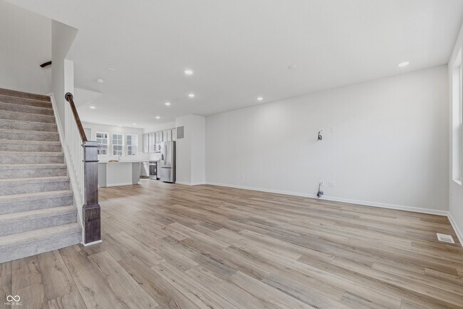Building Photo - 14549 Elsmere Ln