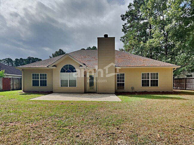Building Photo - 4 Coronado Ct