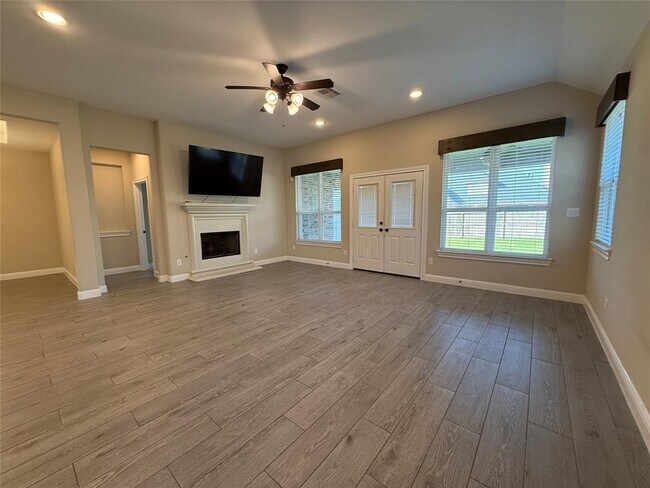 Building Photo - 19070 Minero Ln