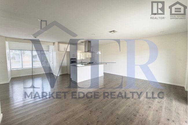 Building Photo - 4Bed/2Bath House at Alma School Rd/Ray Rd! Ready for Immediate Move-In! -- FENCED-IN YARD! NO HOA!