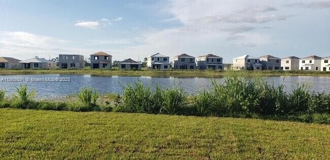 Building Photo - 5590 Carrara Dr