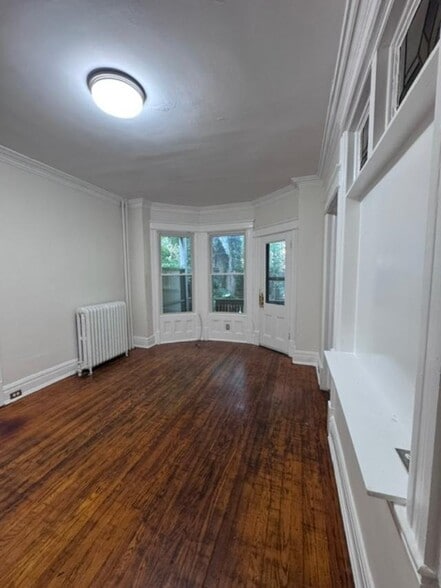 Building Photo - 548 Madison Ave