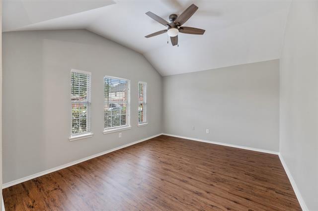 Building Photo - 10905 Fawn Valley Dr