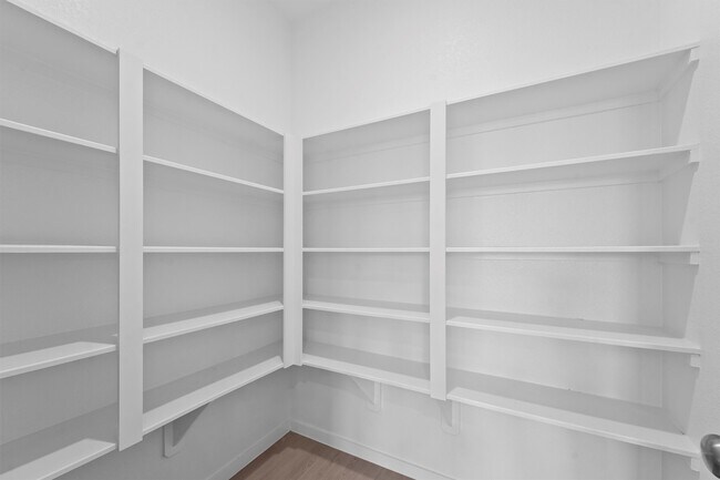 Building Photo - 10606 Crimson Trce