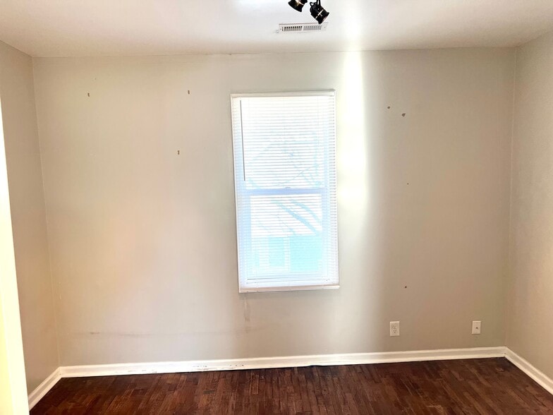 1st bedroom - 233 East 19th Street