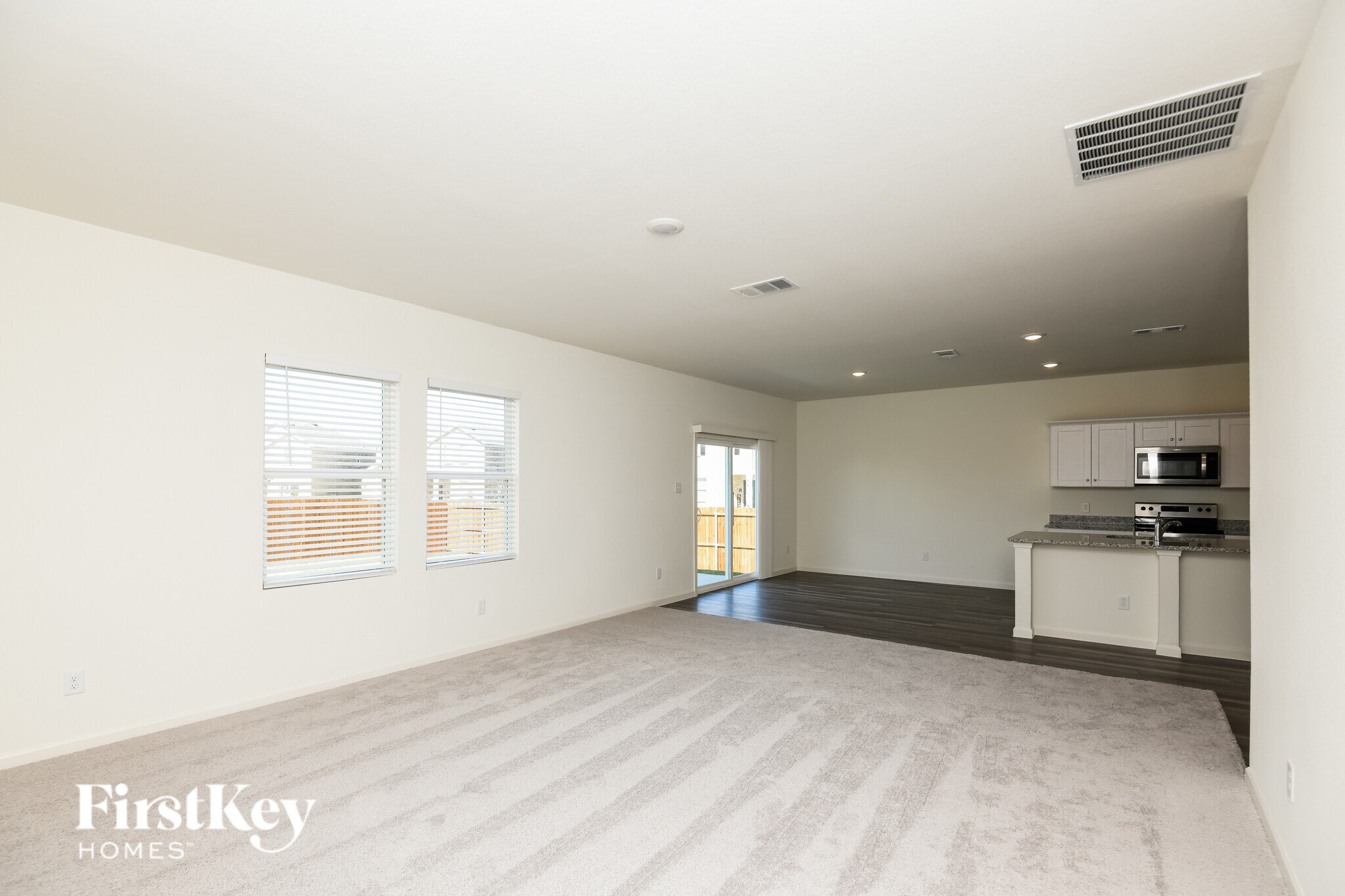 Building Photo - 8356 Hawkview Dr