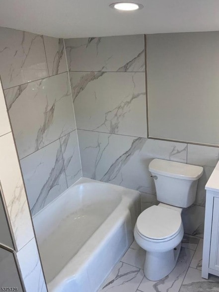 Building Photo - 183 Main St