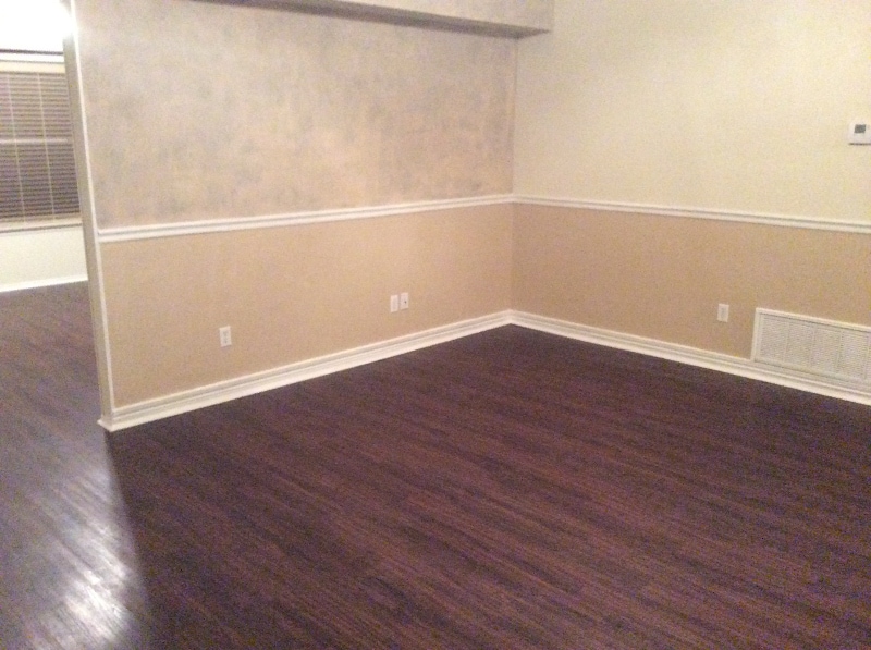 Building Photo - 2202 Bowie Ln