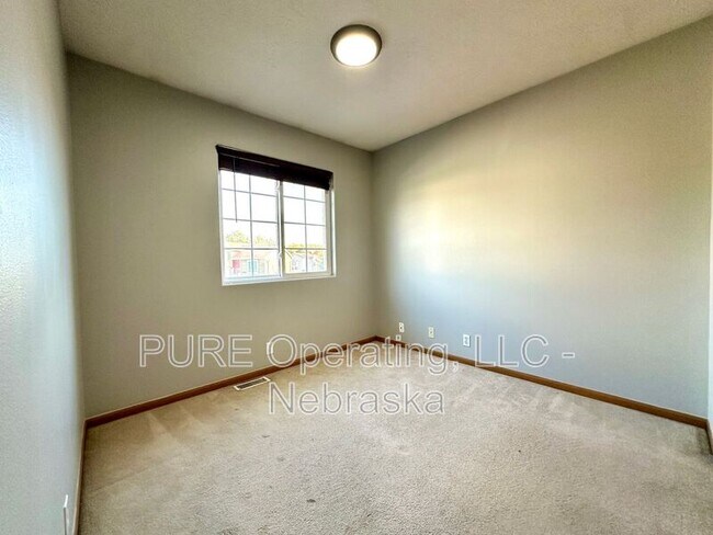 Building Photo - 11657 Bauman Ave