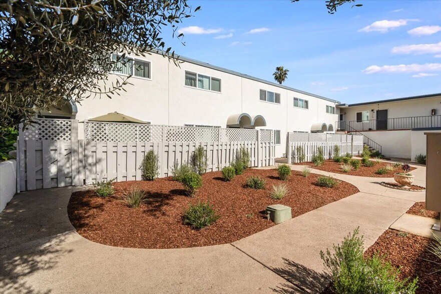 Building Photo - 110 Bodega Ln