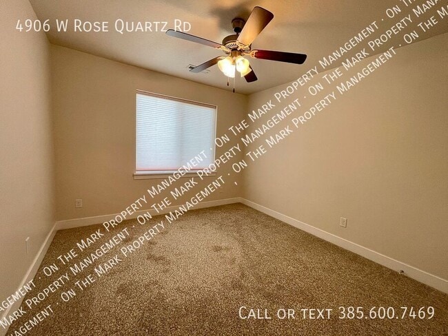 Building Photo - 4906 W Rose Quartz
