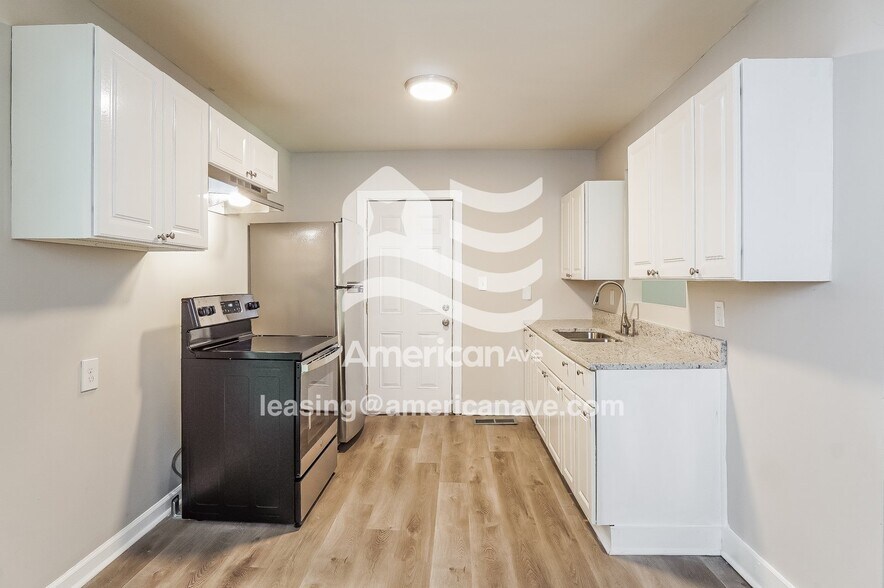 Building Photo - 7020 1st Ave S