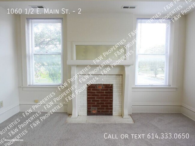 Building Photo - 1060 1/2 E. Main St.-2