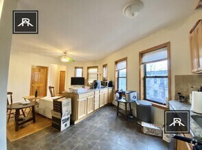Building Photo - 4 bedroom in Brighton MA 02135