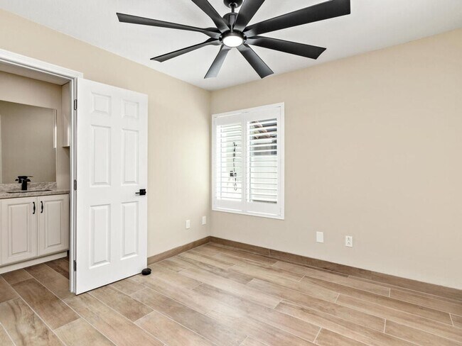 Building Photo - Stunning Fully Remodeled Home in Rancho De...