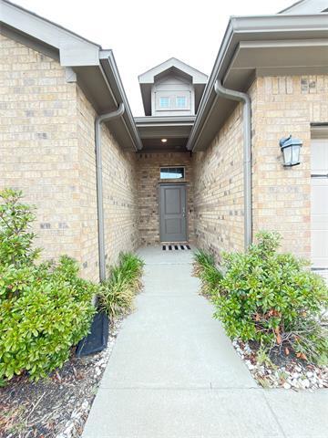 Building Photo - 8916 Old Rawhide Ln