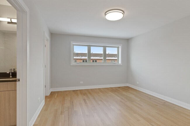 Building Photo - 6844 W 65th St