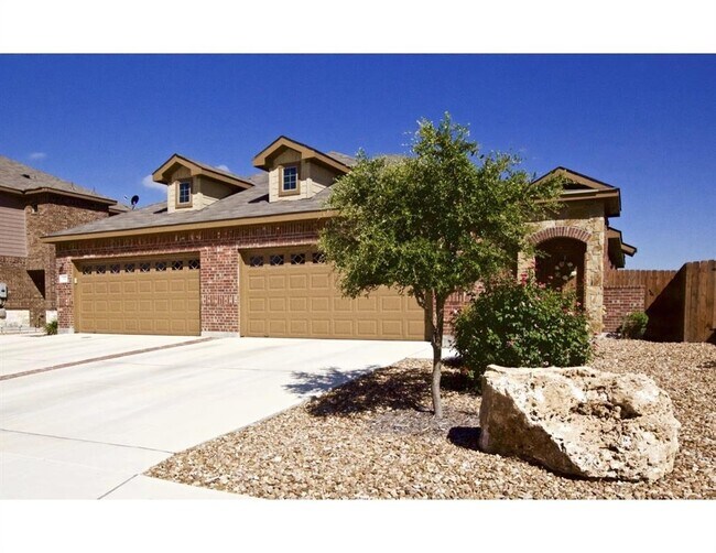 Primary Photo - 223 Hidden Springs Dr