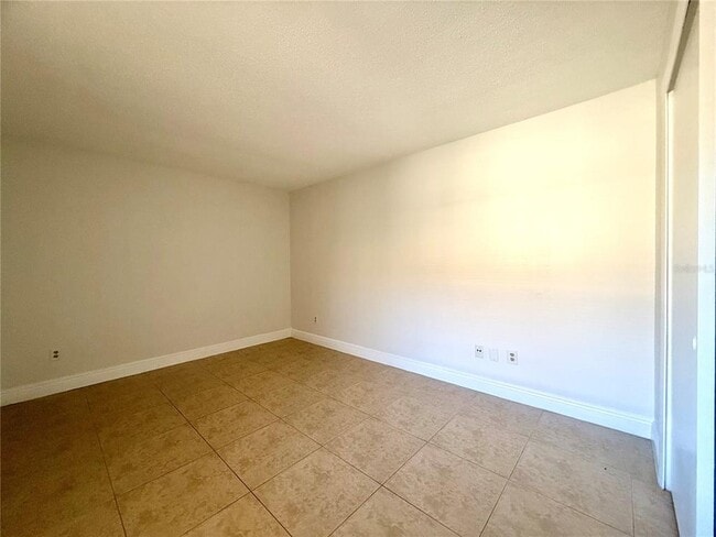 Building Photo - 7872 Sugar View Ct