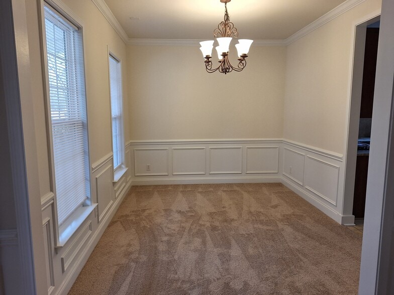 Building Photo - 17317 Grand Central Way