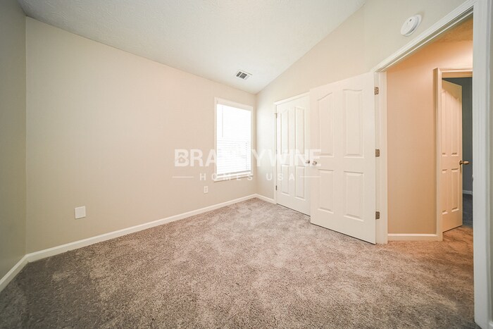 Building Photo - 3811 Roses Trail