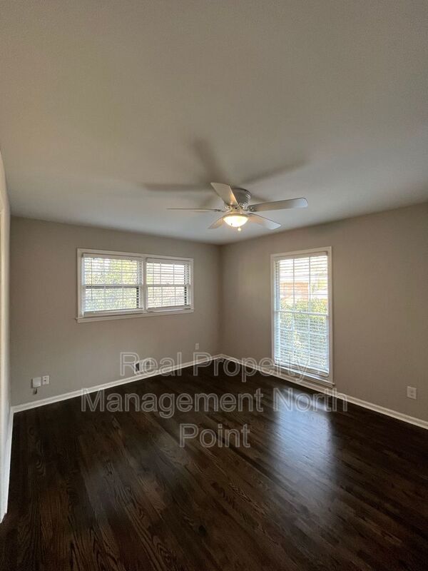 Building Photo - 3434 Palace Ct