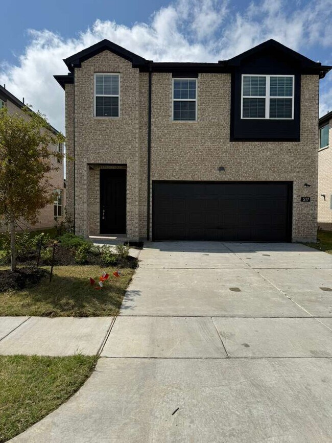 Building Photo - 517 Lana Dr