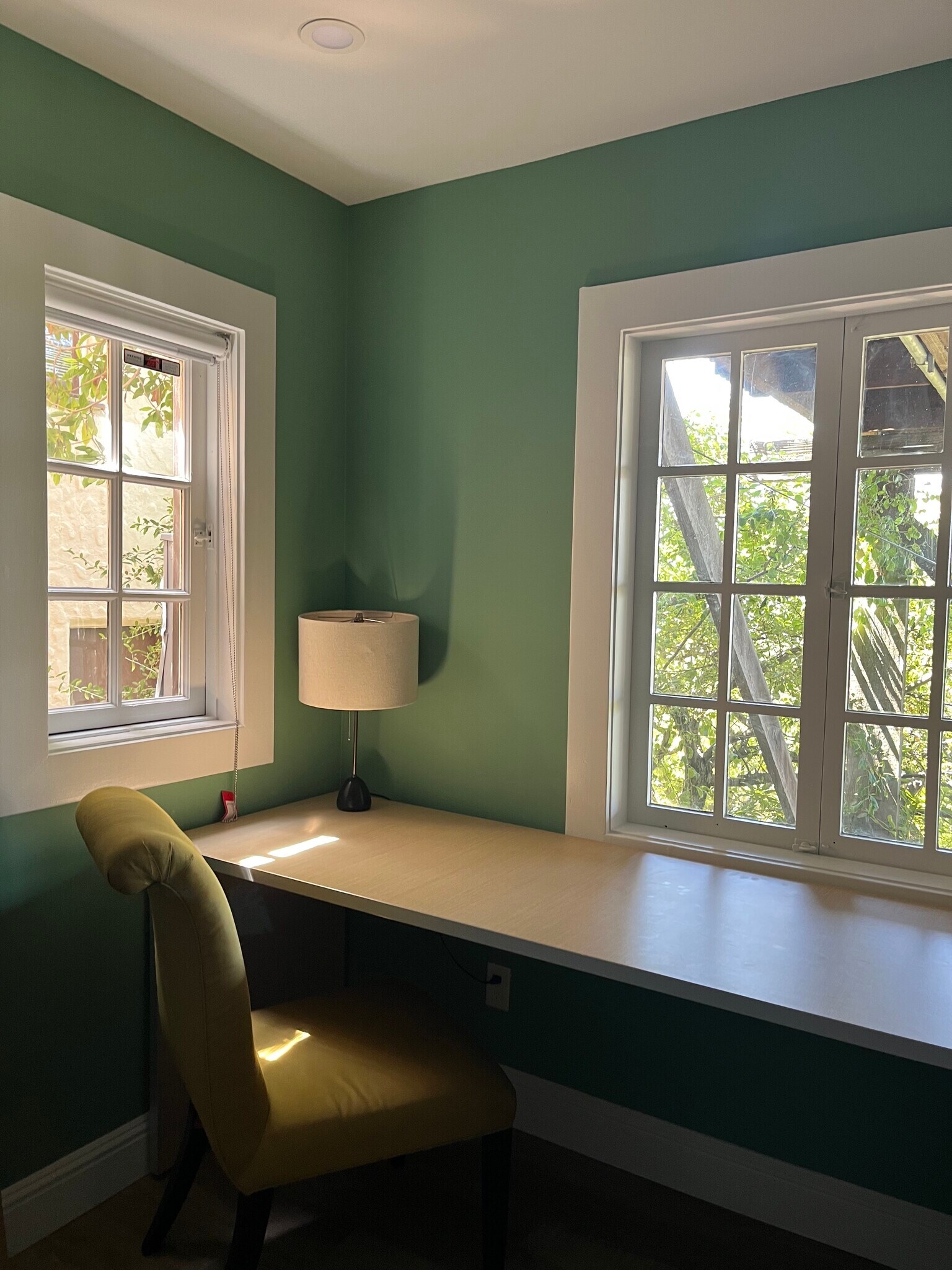 Study desk - 34 Oak Ridge Rd