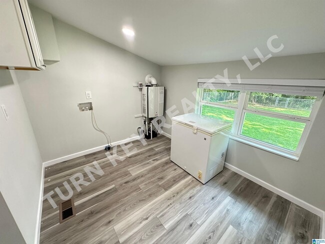Building Photo - 7082 US-11