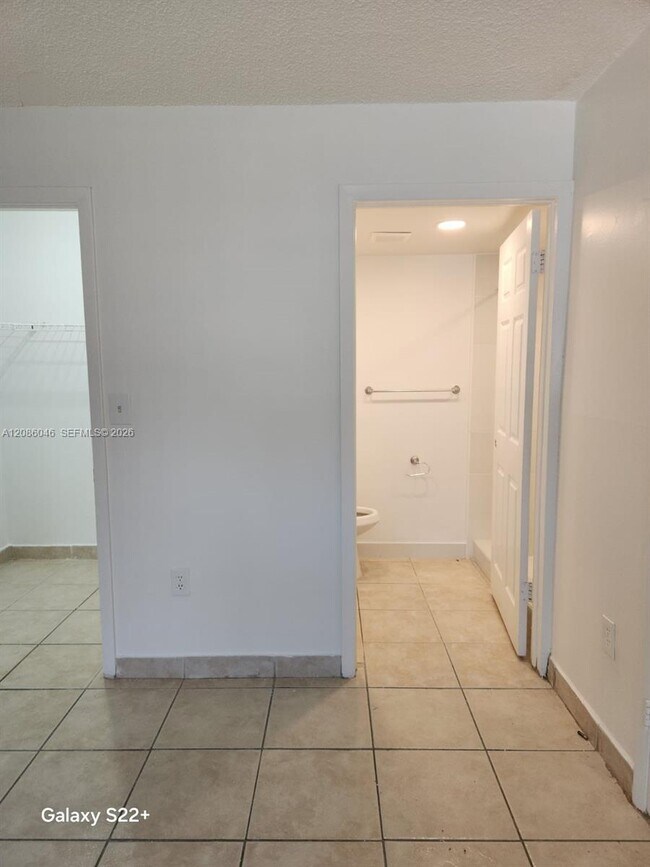 Building Photo - 15540 SW 80th St