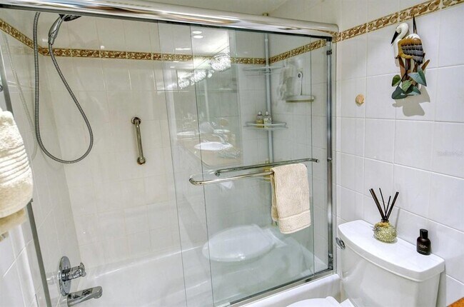 Building Photo - 6047 E Peppertree Way