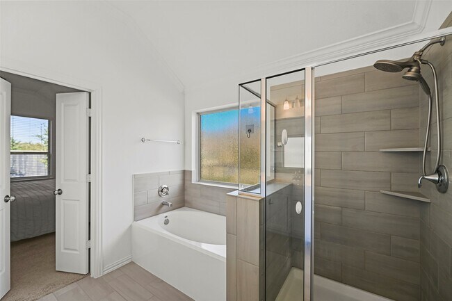 Building Photo - 19102 Brazos Bend Park Dr