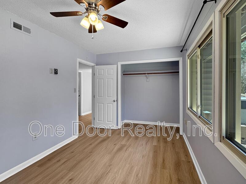 Building Photo - 138 Riverview Plantation Dr