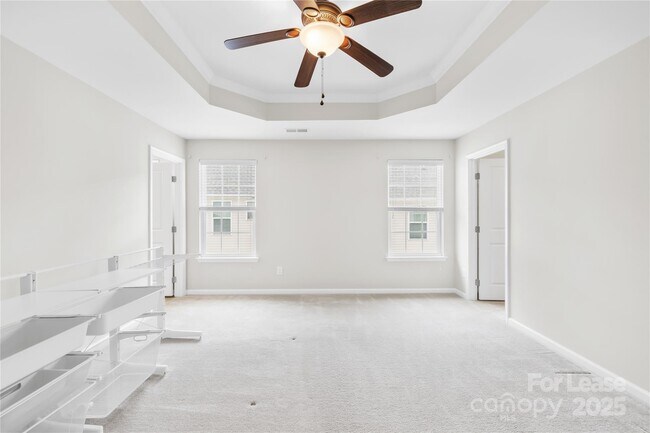 Building Photo - 7433 White Elm Ln