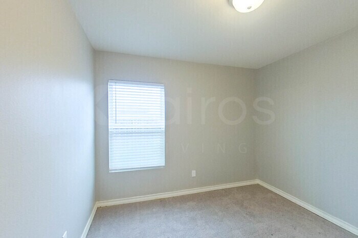 Building Photo - 1709 Buen Camino