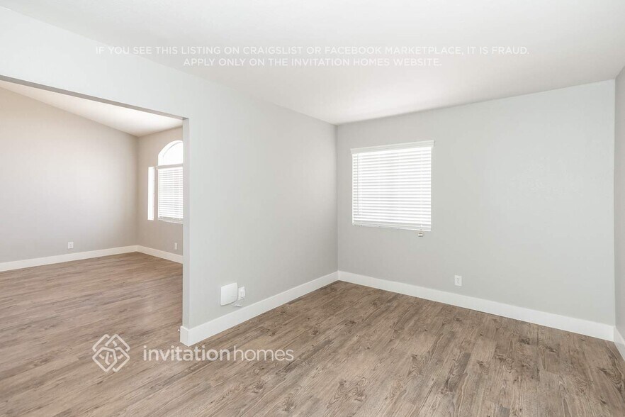 Building Photo - 5881 Cherry Falls Ct