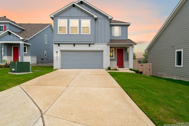 Primary Photo - 15011 Wychwood Pl