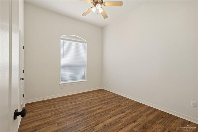 Building Photo - 3121 Whitewing Ave
