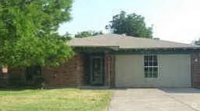 Building Photo - 8528 Whitney Dr
