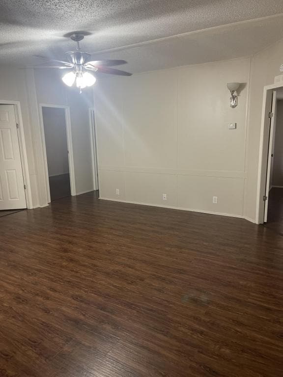 Building Photo - 135 Emily St