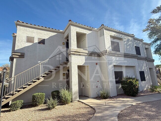 Building Photo - 11375 E Sahuaro Dr